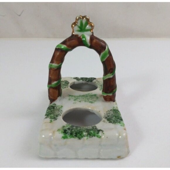 Vintage Butterflies On Rose Buds Under Archway 2.25" Salt & Pepper Shakers Japan - Picture 15 of 16